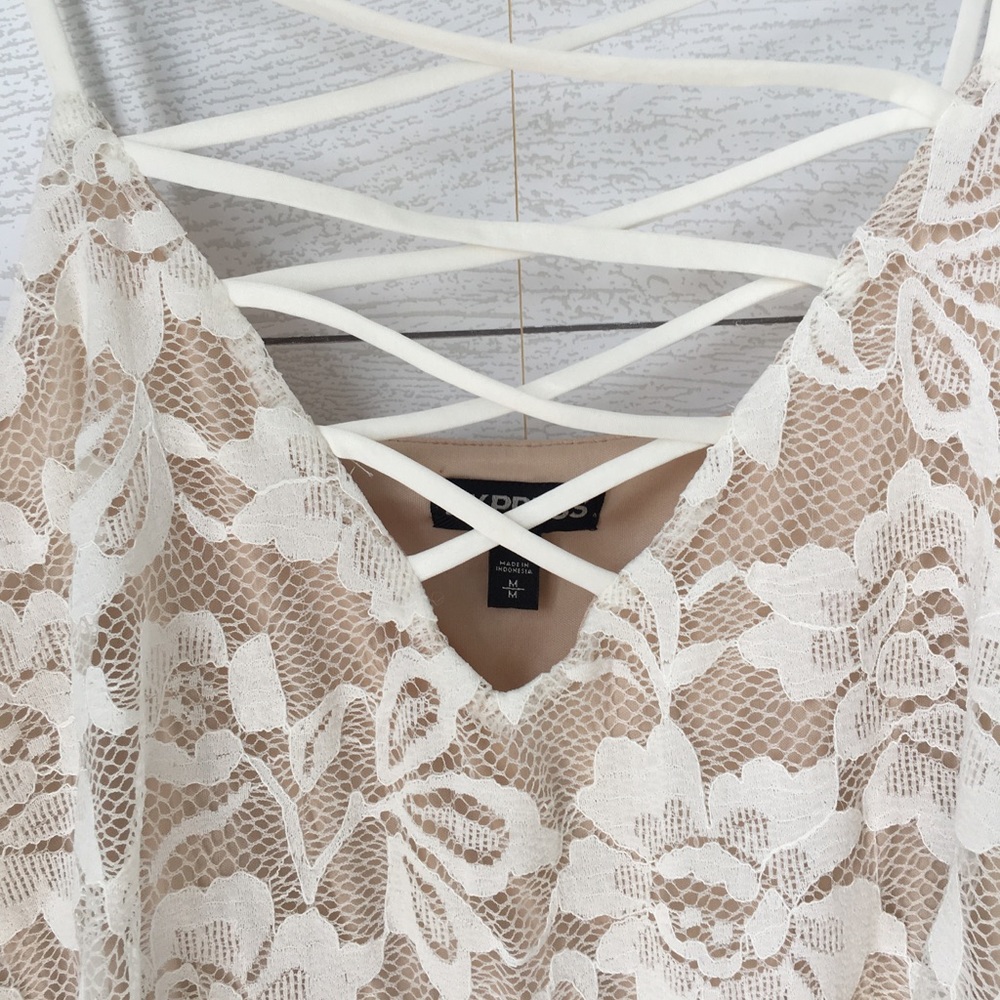 Gorgeous Express cream lace strappy tank✨medium - Picture 4 of 4